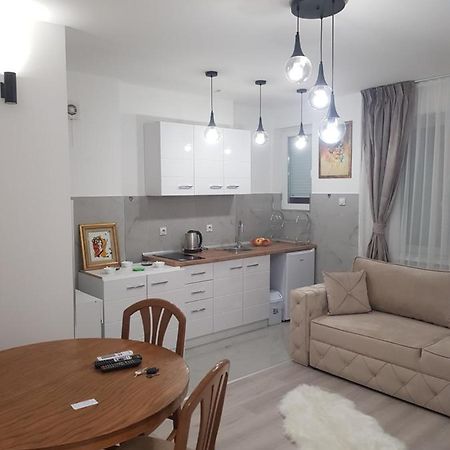 City Diamond Apartment Skopje Eksteriør bilde