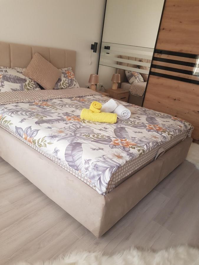 City Diamond Apartment Skopje Eksteriør bilde